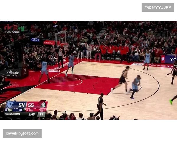 开拓者灰熊对决，乐福末节三分雨逆转比赛